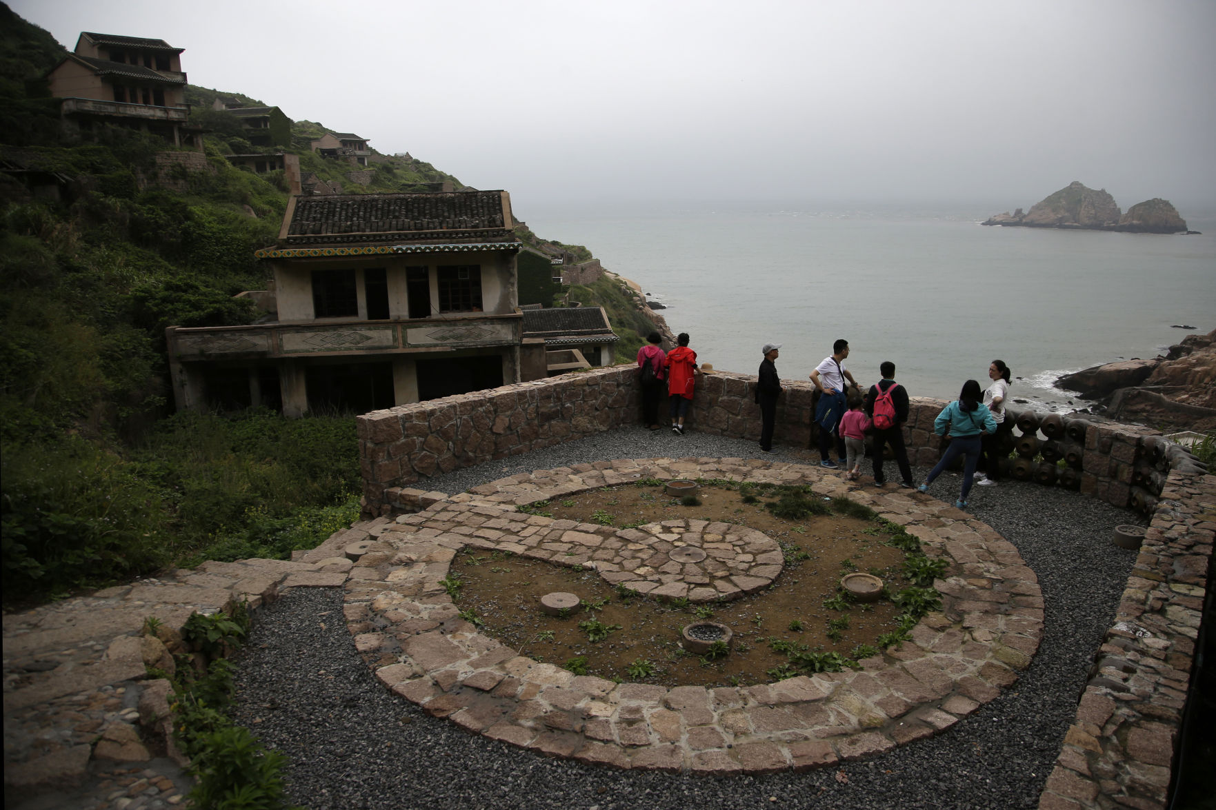 China Travel Ghost Village